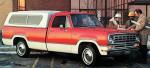 Dodge D100 Conventional Cab Swepline Pickup 1975 года